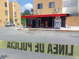 Ataque armado contra chofer de Combi en tienda en Cielo Nuevo