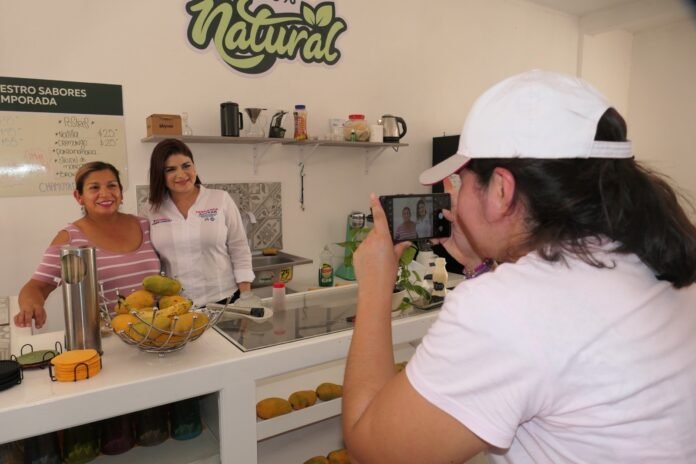 Vamos a terminar con la burocracia en Puerto Morelos: Fernanda Alvear
