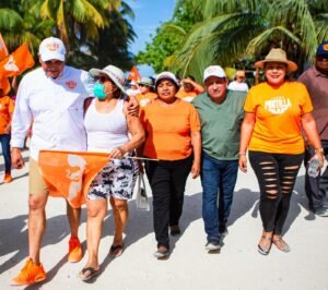 Punta Allen se pinta de naranja: Comunicad de Rojo Gómez recibe con cariño a Portilla Mánica