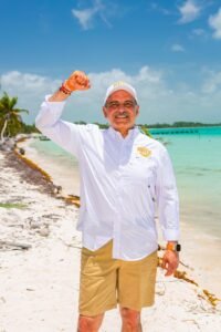 Punta Allen se pinta de naranja: Comunicad de Rojo Gómez recibe con cariño a Portilla Mánica