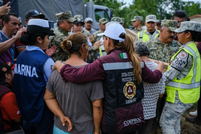 Mara Lezama entrega apoyos