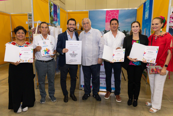 El Centro Histórico de Chetumal recibió la Medalla al Mérito Turístico