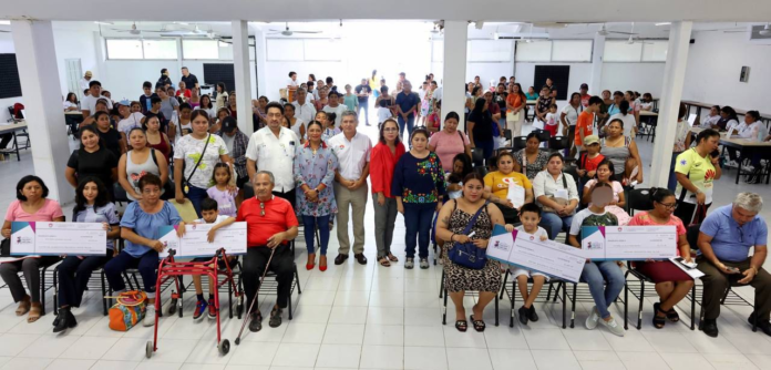 Culmina el pago de becas del ciclo escolar 2023-2024 en Cancún