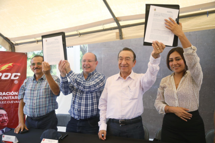 Inaugura la CROC Cancún la plaza comunitaria 
